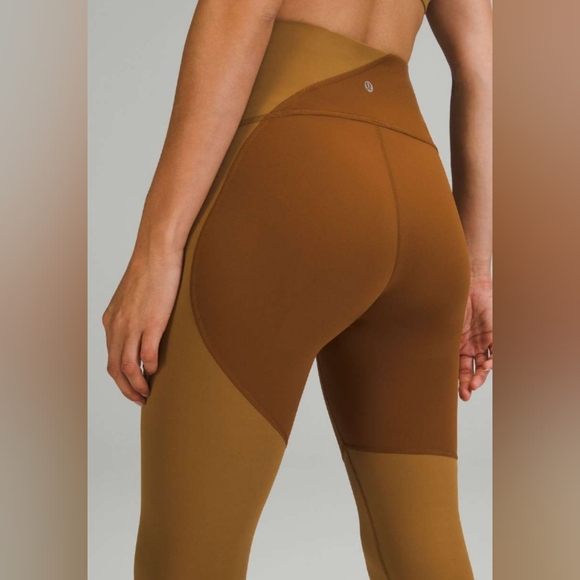 Lululemon Women Nulu Colour Block High-Rise Tight Leggings Brown Beige EUC Sz 6 - Picture 1 of 11